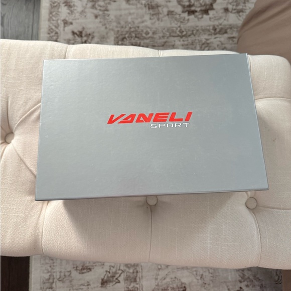 NEW Vaneli Sport Qadi Silver Slip-On Sneakers Size 9.5 - Picture 9 of 9